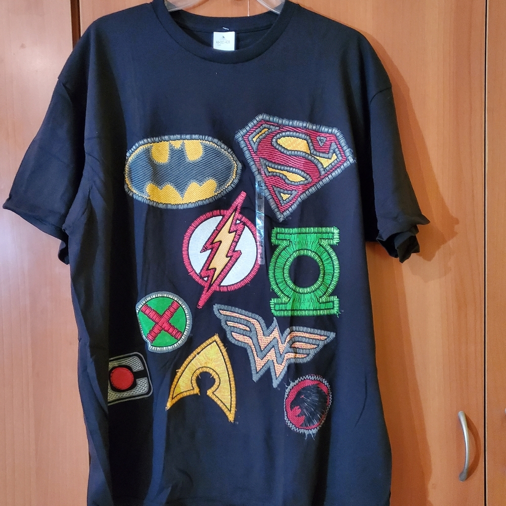 DC Comics Super Heroes T shirt